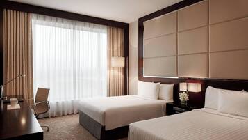 1 bedroom, premium bedding, minibar, in-room safe