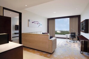 Executive Suite, 1 Bedroom, Executive Level | Living room