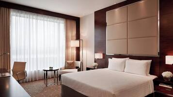 1 bedroom, premium bedding, minibar, in-room safe