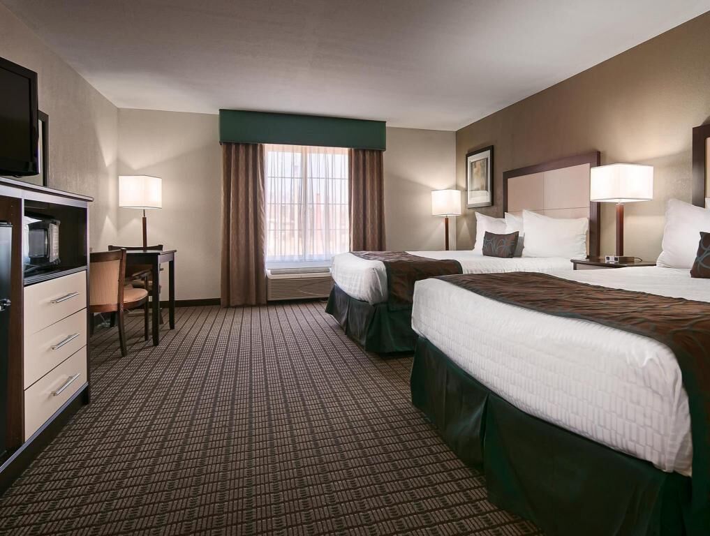 Desk, iron/ironing board, free cots/infant beds, free WiFi