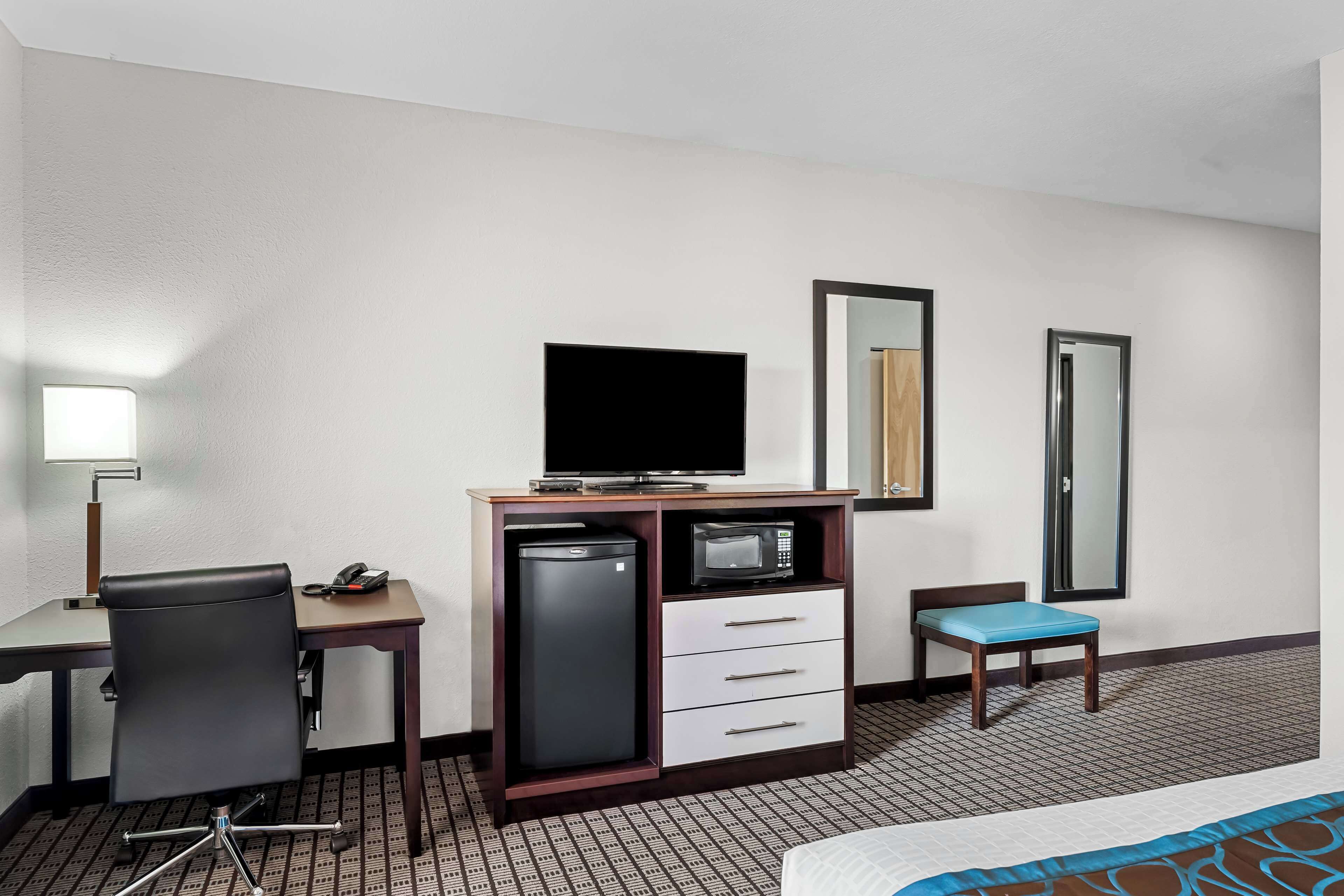 desk, iron/ironing board, free cots/infant beds, free wifi