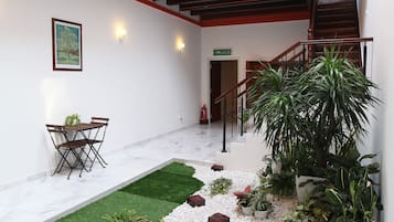 Family Villa, 4 Bedrooms, Garden Area (3 Bathrooms) | Terrace/patio