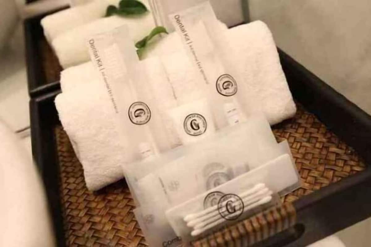 Bathroom amenities | Shower, rainfall showerhead, designer toiletries, hair dryer