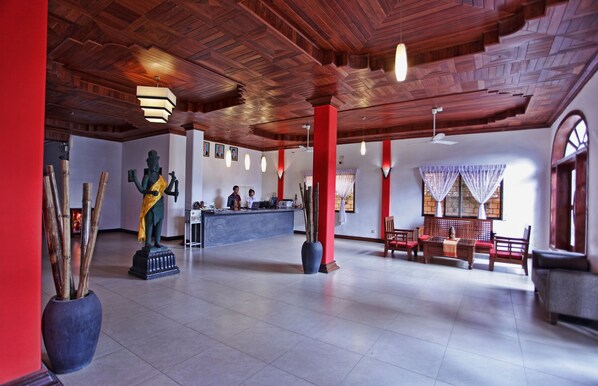 Hall