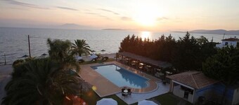 Iria Beach Hotel
