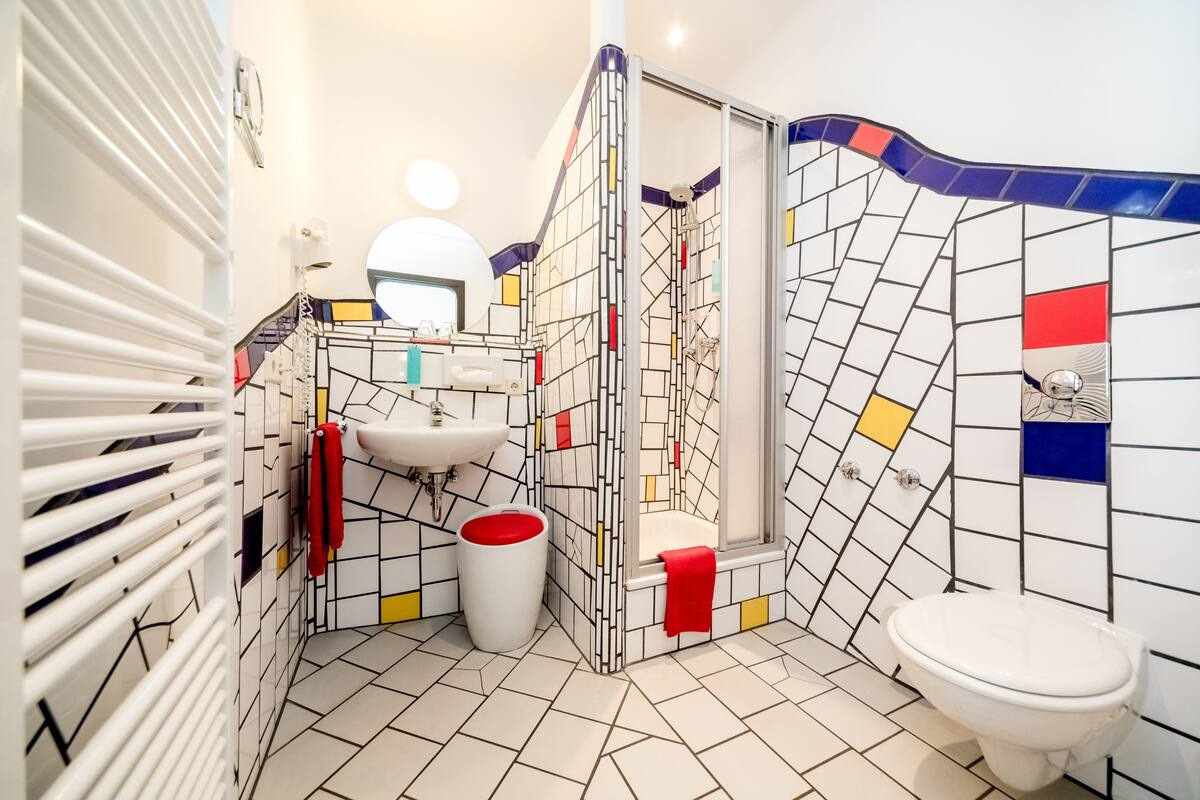 classic double room | bathroom | shower, hair dryer, towels