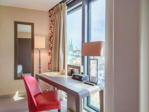 Family Suite, Multiple Beds - Mercure Clermont Ferrand Centre Jaude (Clermont-Ferrand)