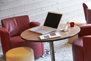 Bar (in der Unterkunft)