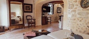 Hotel Rural Can Feliu