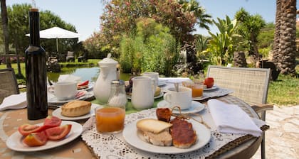Hotel Rural Can Feliu