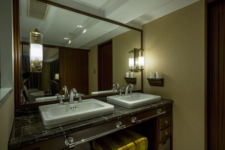 Kyoto Century Hotel - Image 75