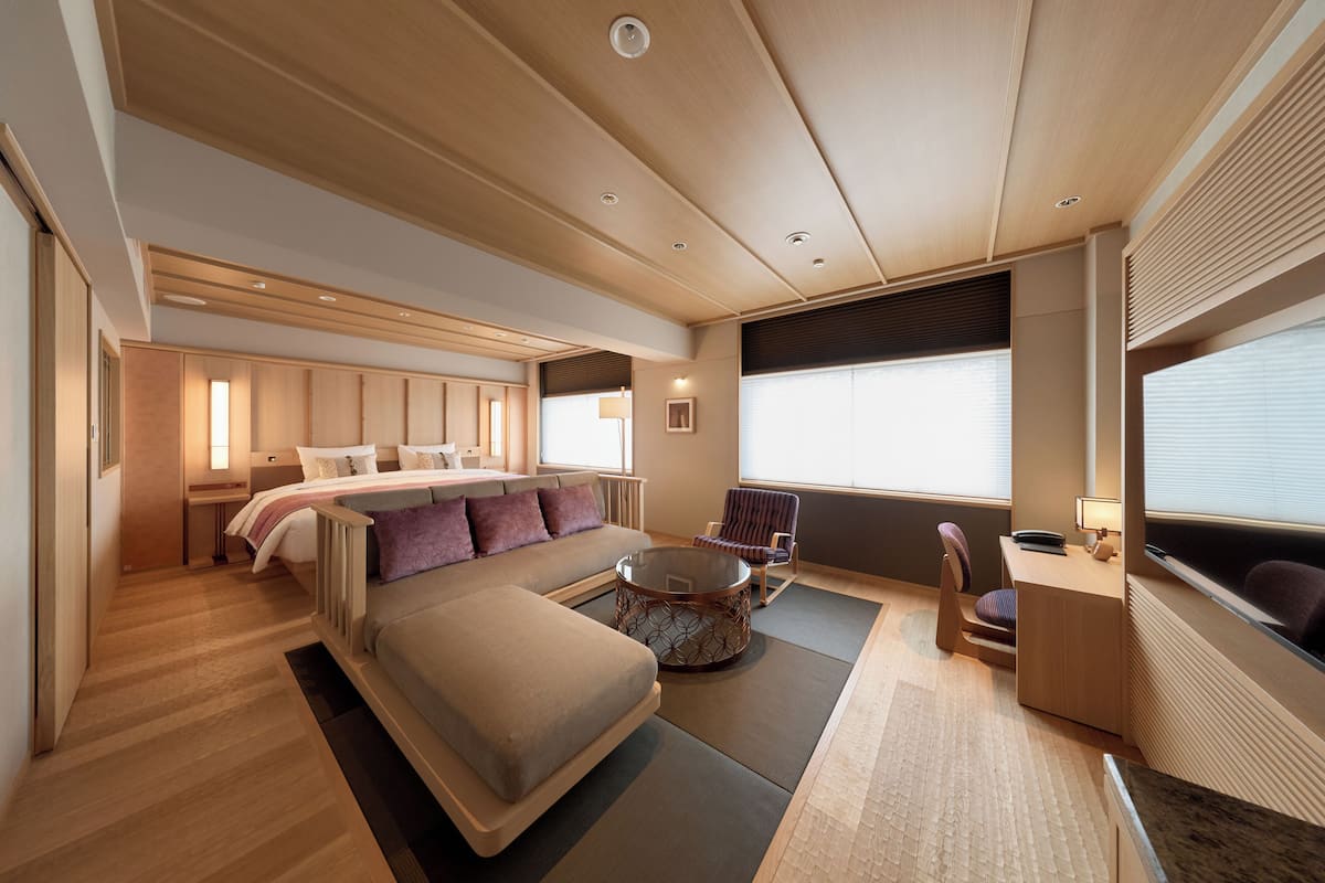 Premium Room, Non Smoking (Kyo Premium,Executive King) | Premium bedding, down comforters, in-room safe, desk