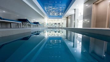 Indoor pool, seasonal outdoor pool, sun loungers