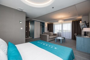 Junior Suite, Terrace | Premium bedding, free minibar, in-room safe, individually decorated - Atlantic Garden Resort (Odesa)