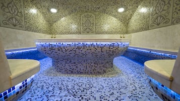 Sauna, steam room, beach massages