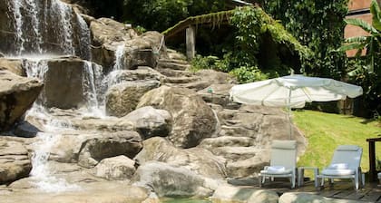 TuAkAzA Exclusive Boutique Lodge