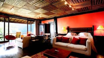 Egyptian cotton sheets, premium bedding, down duvets