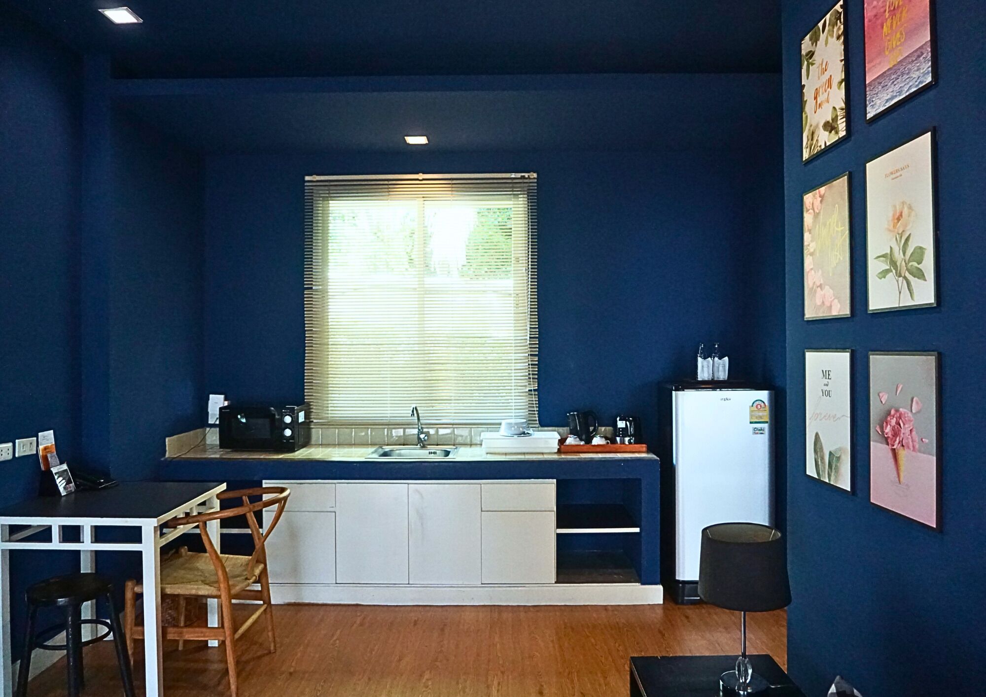 one bedroom villa pool side | living area | 32-inch lcd tv with satellite channels, tv