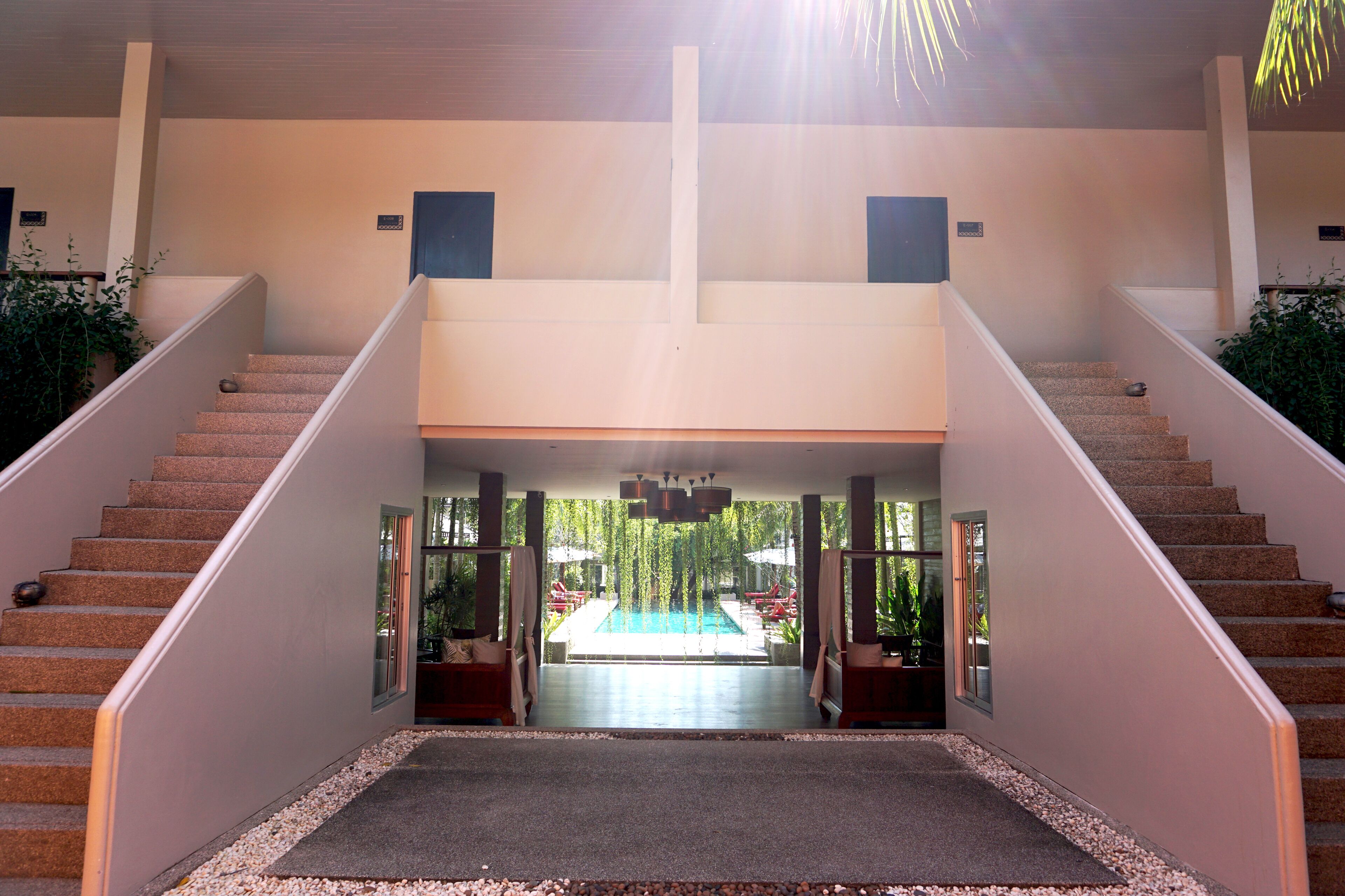 deluxe king garden view | exterior