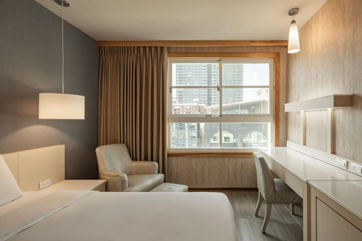 standard room, 1 double bed | premium bedding, down duvets, pillow-top beds, individually decorated