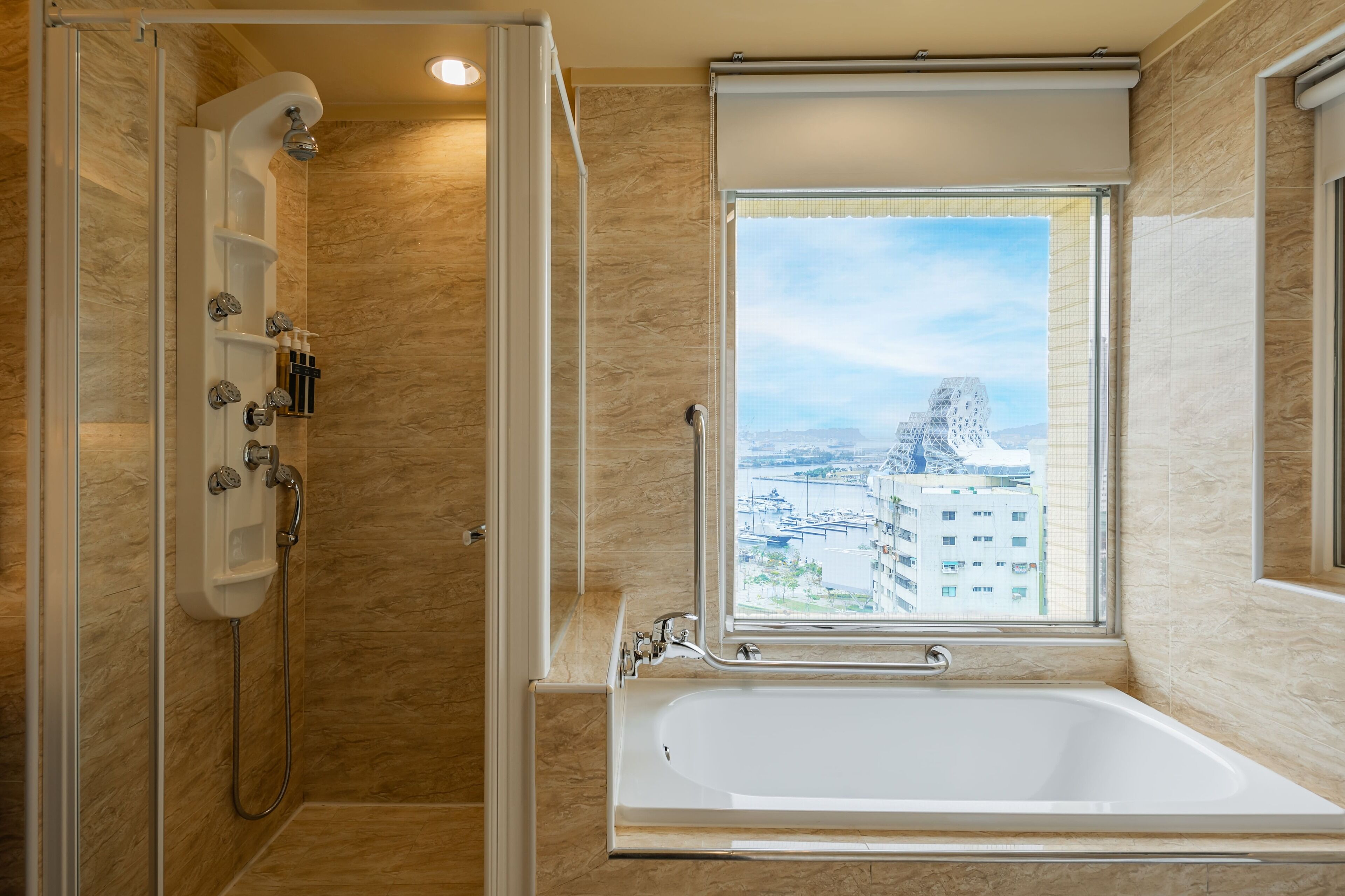 business room, 1 double bed, harbour view | bathroom | shower, rainfall showerhead, hair dryer, slippers