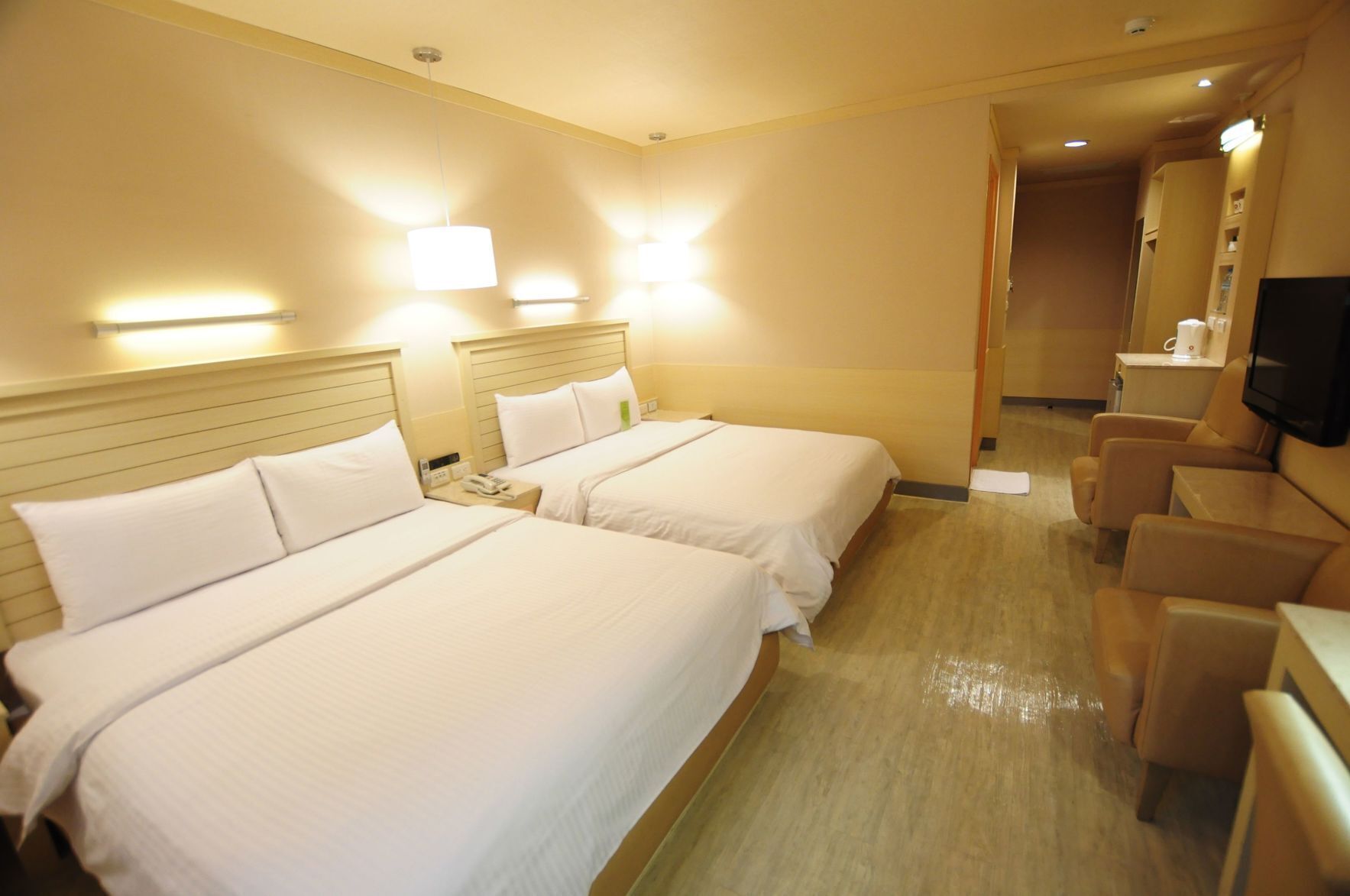 書桌、隔音、免費嬰兒床、免費有線上網