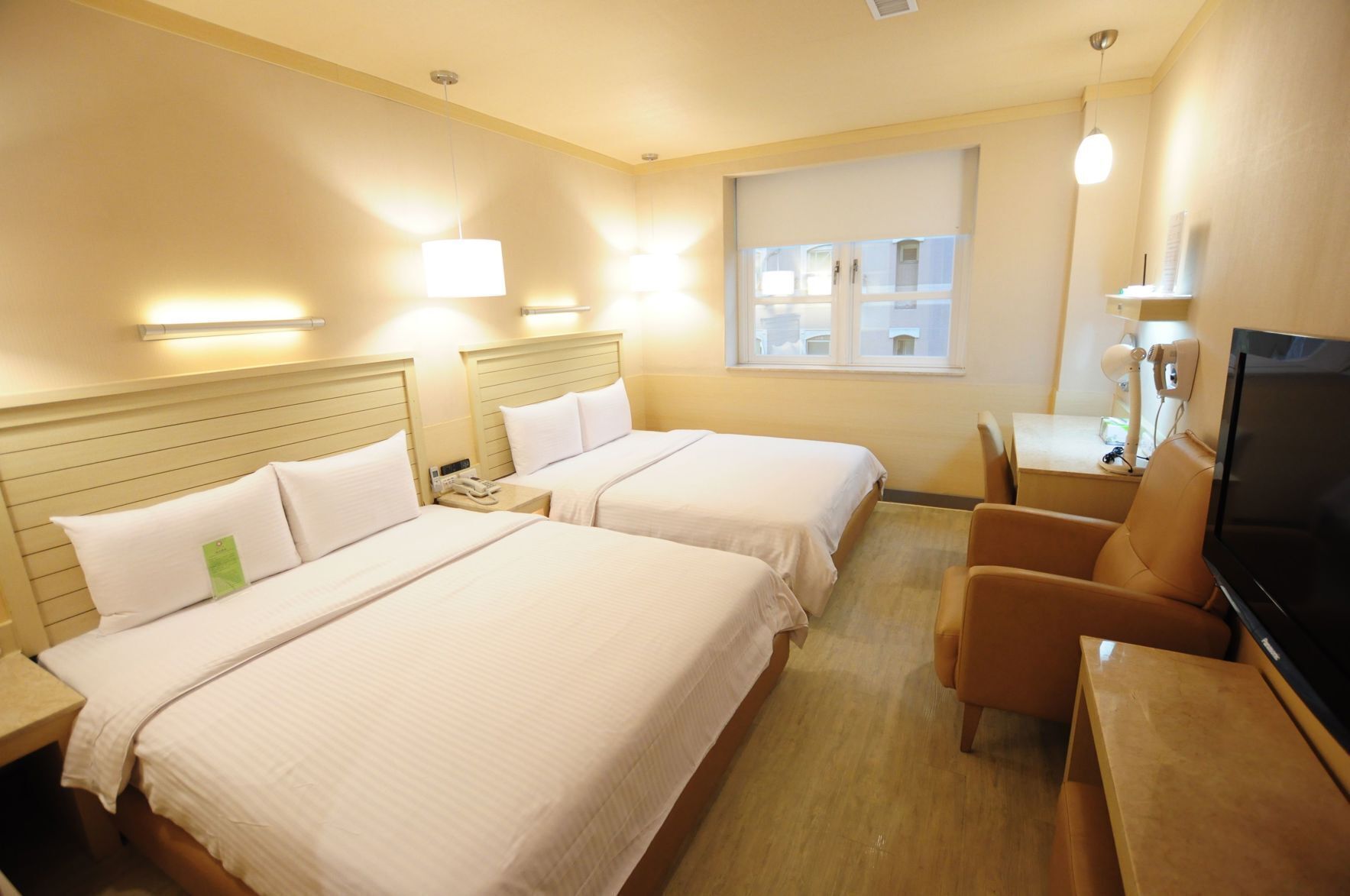 書桌、隔音、免費嬰兒床、免費有線上網