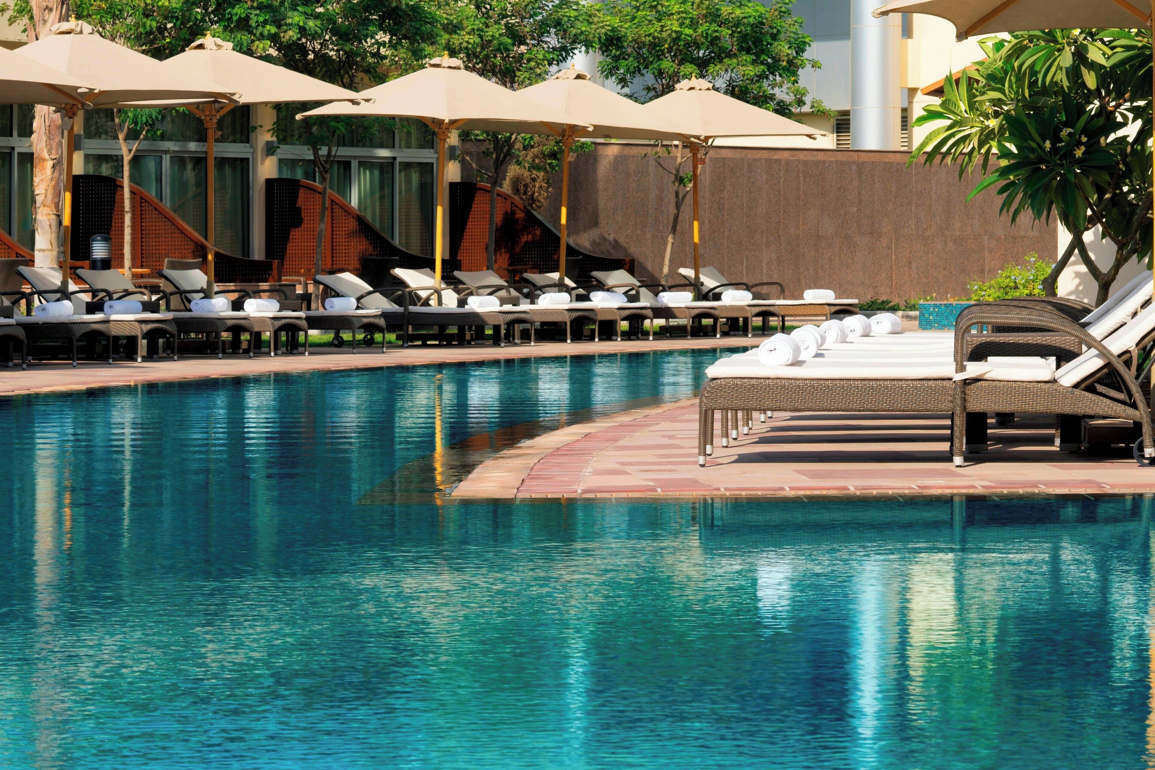 outdoor pool, open 8:00 am to 6:00 pm, pool cabanas (surcharge)