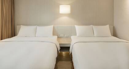 Kindness Hotel Houyi Jiuru