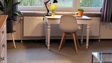 Suite Confort, vue jardin | Literie de qualité supérieure, décoration personnalisée