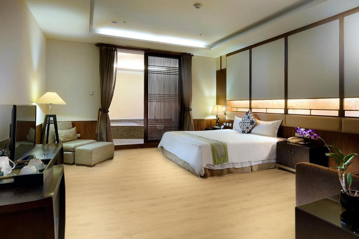 minibar, in-room safe, soundproofing, free wifi