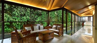Spring Hill Resort
