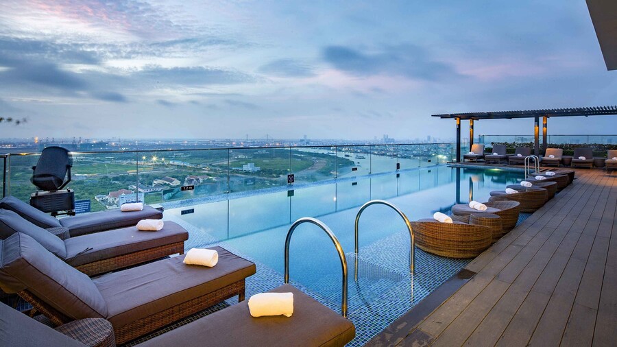 Liberty Central Saigon Riverside