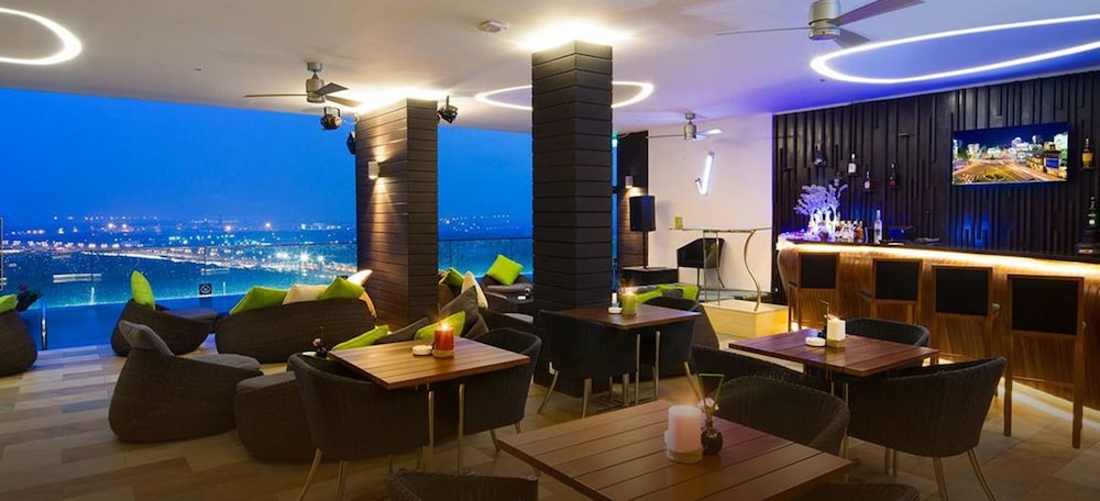 Liberty Central Saigon Riverside Hotel by null