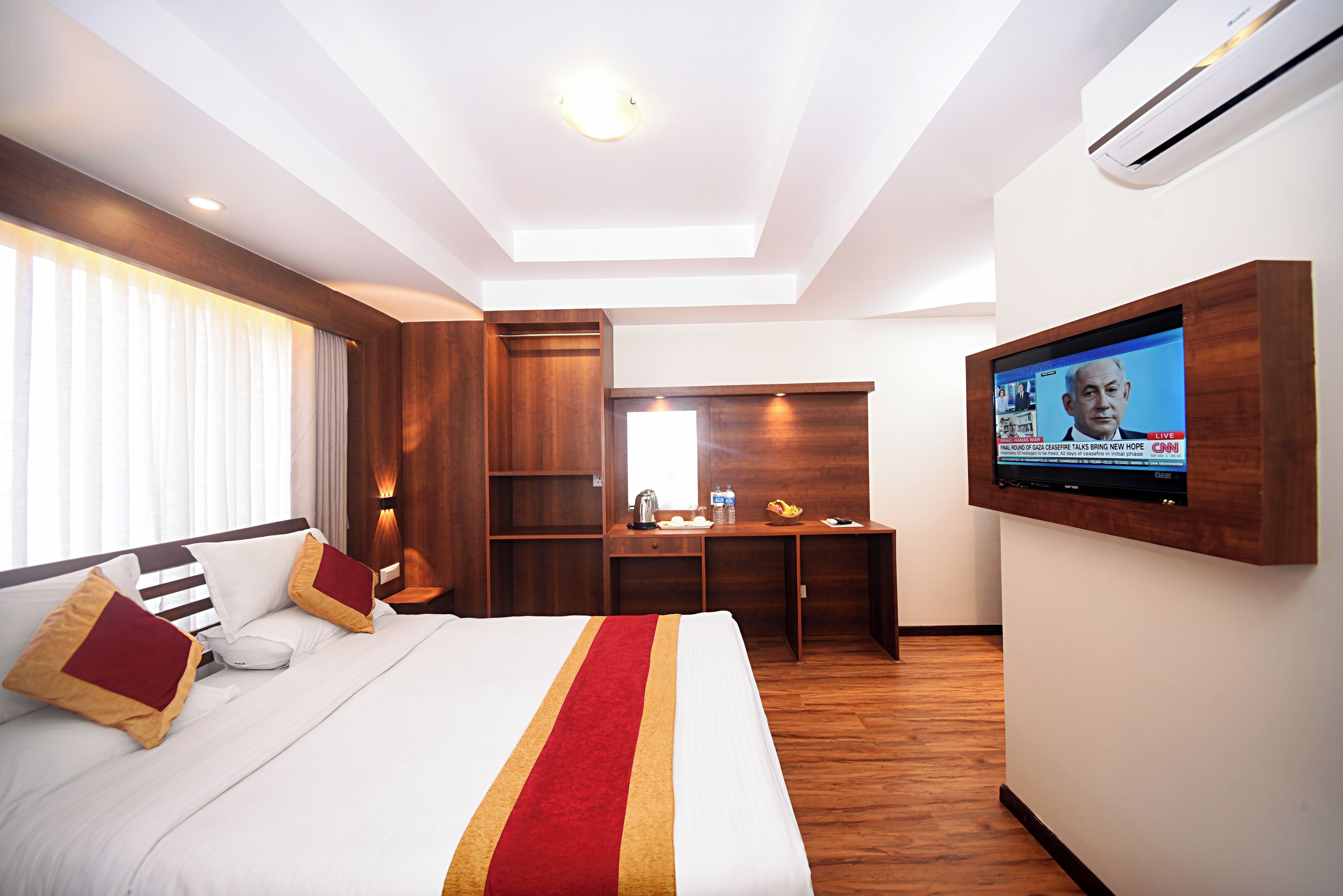 deluxe double room | in-room safe, desk, soundproofing, iron/ironing board