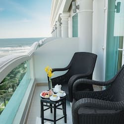 Beach/ocean view