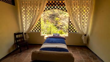 Body treatments, mud baths, aromatherapy, facials, massages