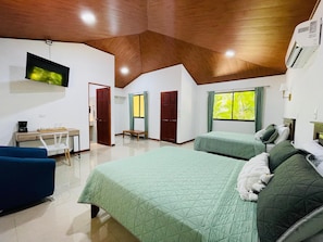 Family Double Room, Garden View