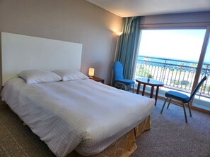 Deluxe Double Ocean (Max 2 people) (No pets allowed) | Hochwertige Bettwaren, Daunenbettdecken, Zimmersafe