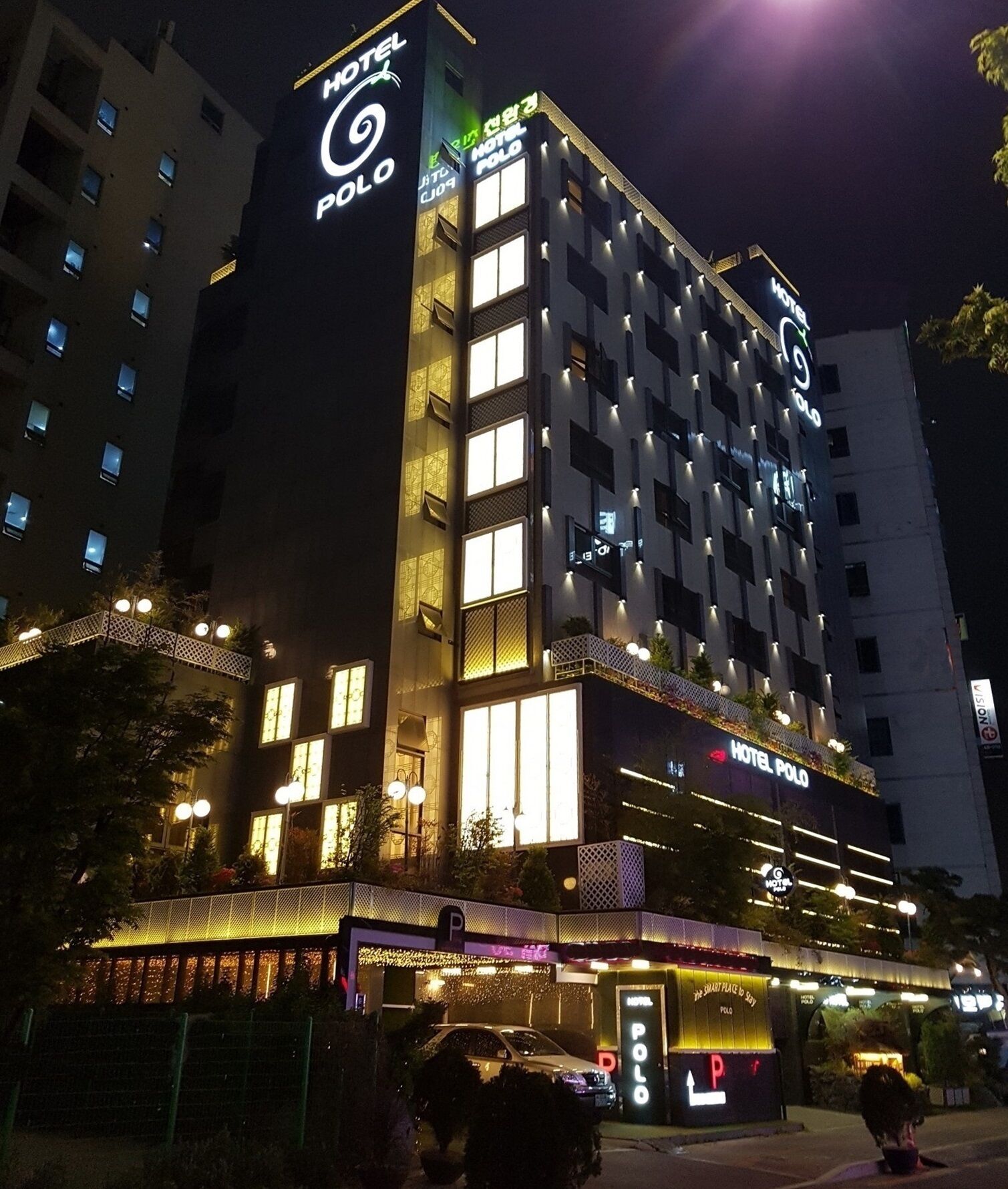 front of property – evening/night