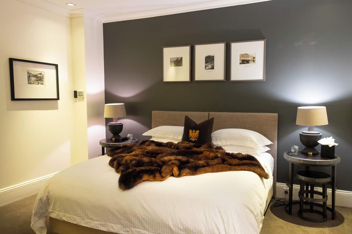1 bedroom, premium bedding, pillow-top beds, free minibar items