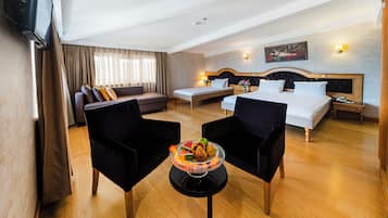Quadruple Room | Premium bedding, pillow-top beds, free minibar items, in-room safe