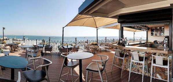 Terrace/patio - Aprilis Hotel - Special class (Istanbul)