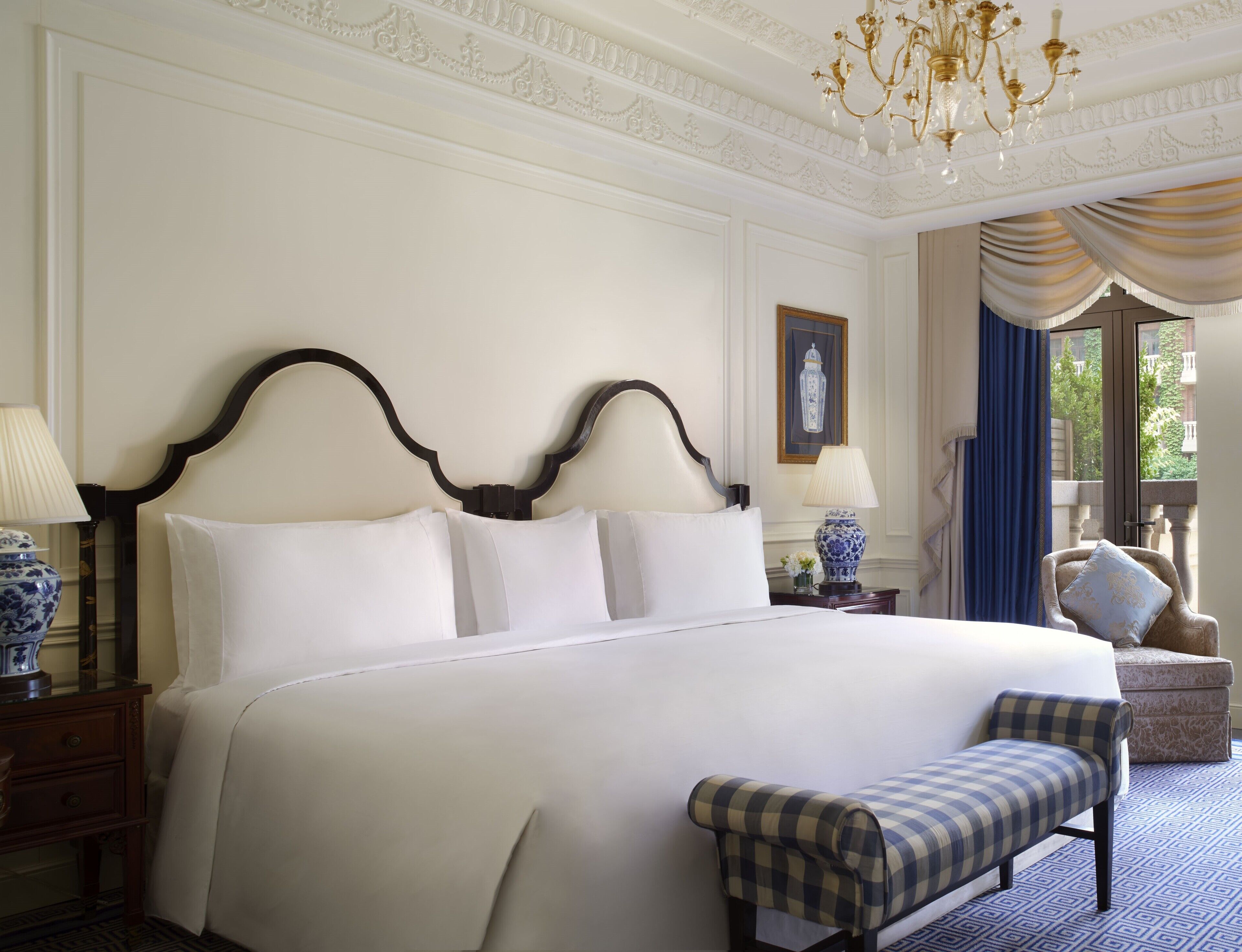 Room, 1 King Bed | Egyptian cotton sheets, premium bedding, down comforters