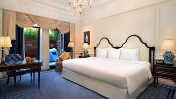 Room, 1 King Bed, Terrace | Egyptian cotton sheets, premium bedding, down comforters