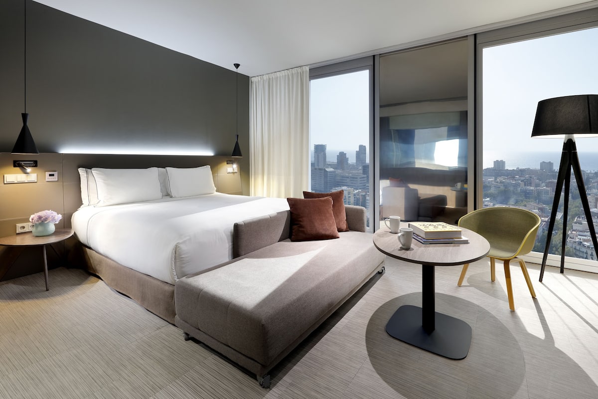 The Level Grand Premium Sea View | 1 soverom, sengetøy av topp kvalitet, dundyner og minibar