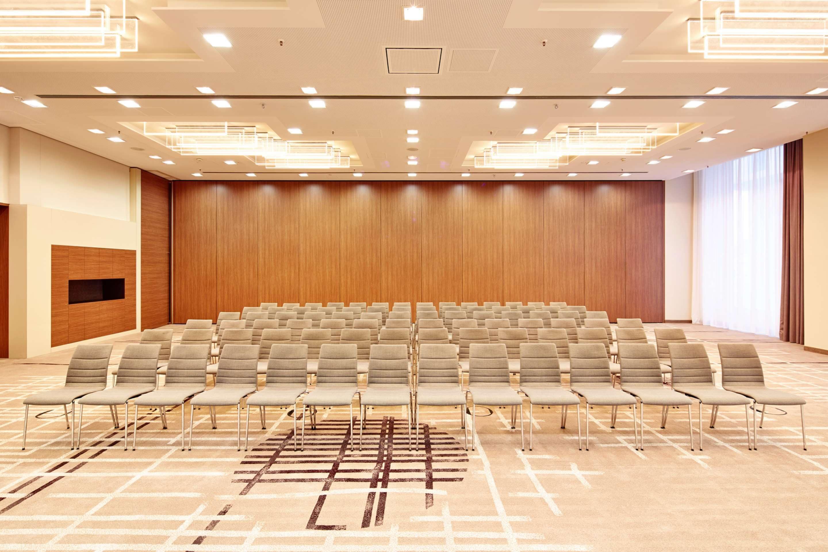 สถานที่จัดงานประชุม