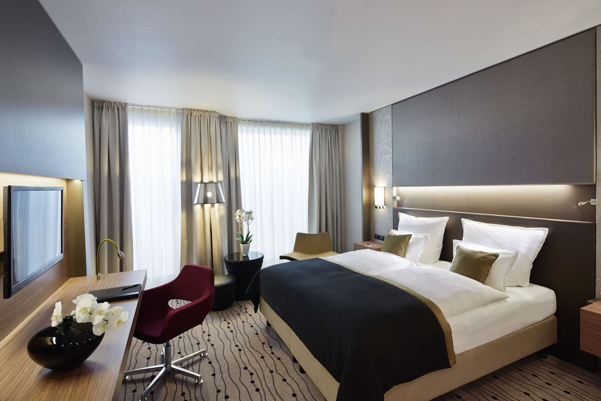 1 bedroom, premium bedding, down duvets, pillow-top beds