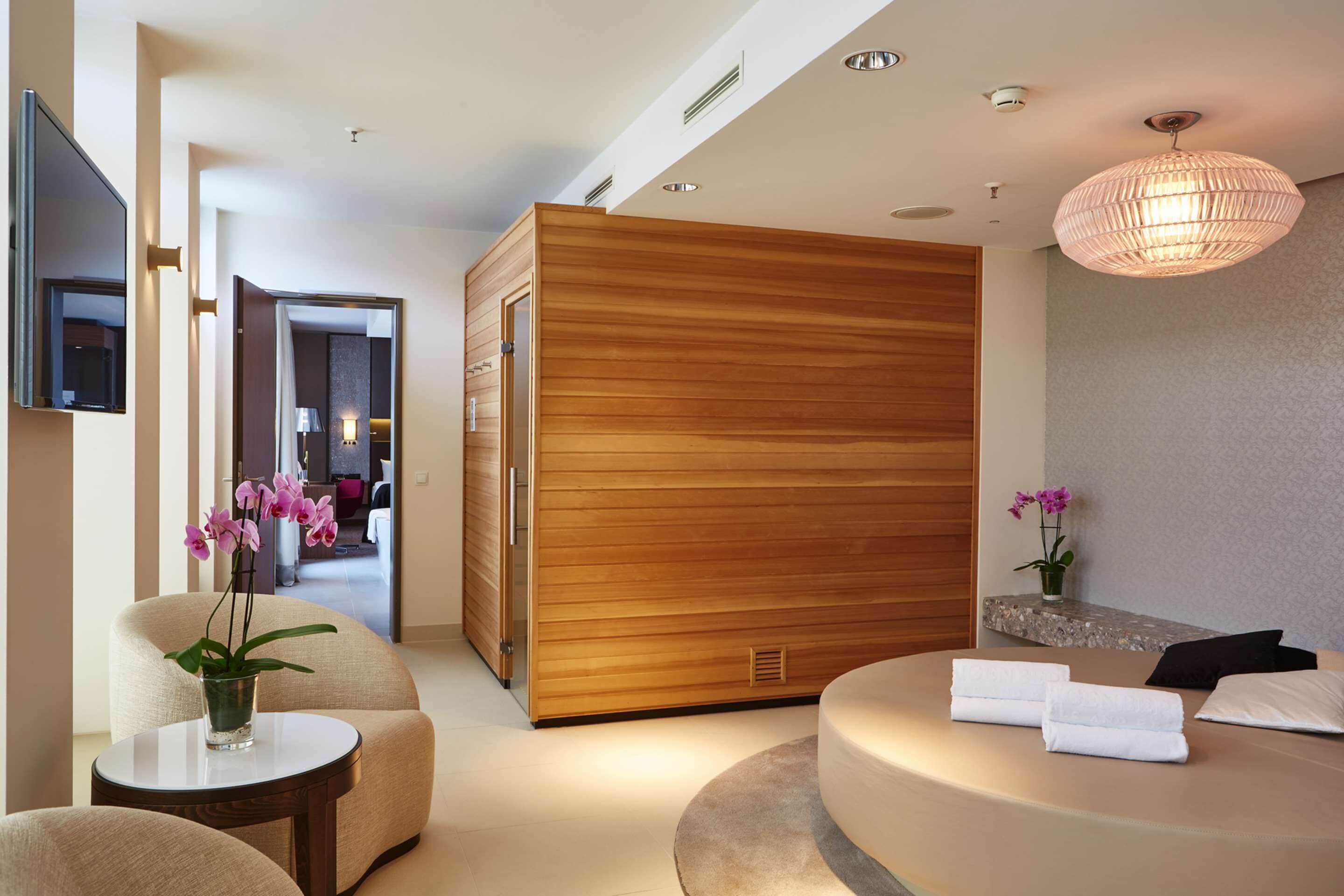 Premium bedding, down duvets, pillow-top beds, in-room safe