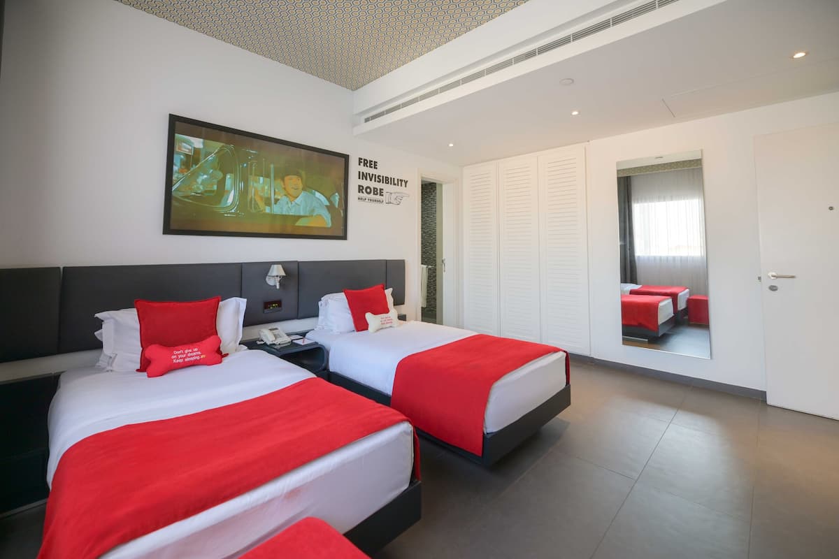 Deluxe Twin Room | Premium bedding, minibar, in-room safe, individually decorated